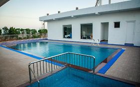Thai Beach Resort